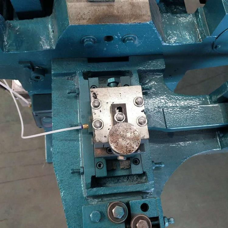 Russian steel wire nail making machine price